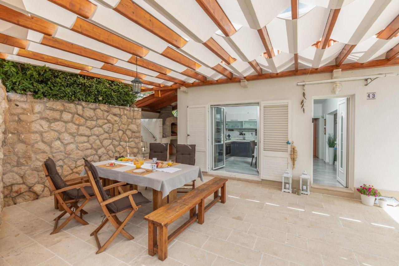 Villa Old Olive, 3Lovelyvillas Podgora Buitenkant foto