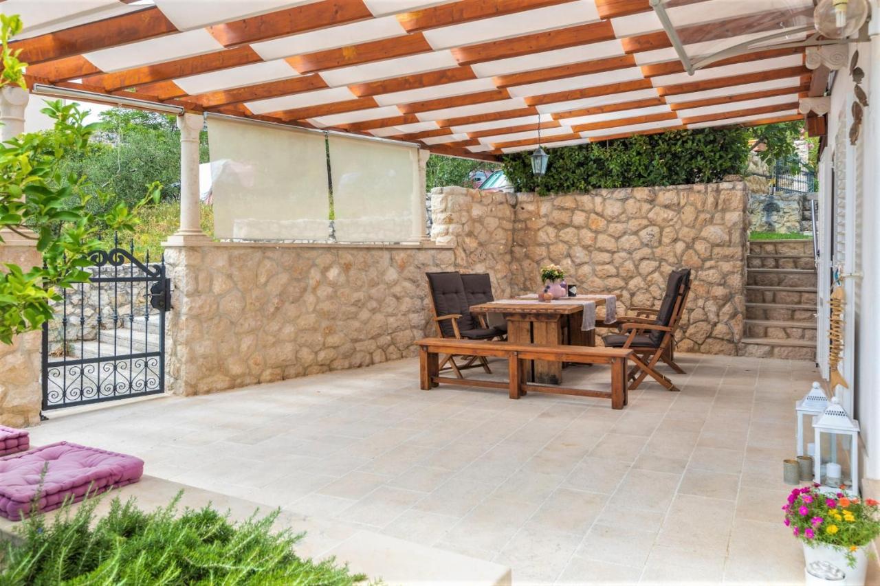 Villa Old Olive, 3Lovelyvillas Podgora Buitenkant foto